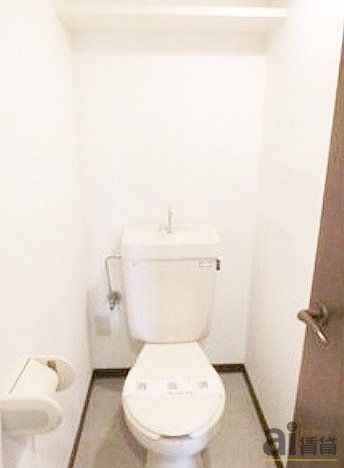 トイレ　※同仕様写真