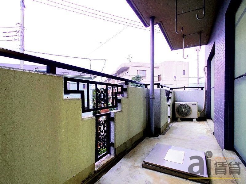 バルコニー　※同仕様写真