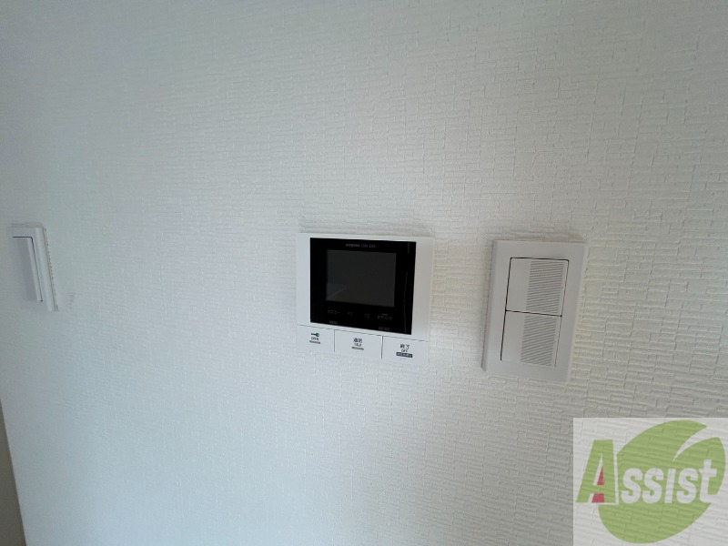 セキュリティ　ＴＶモニター付インターホンです。来客者の顔が見えるので安心！