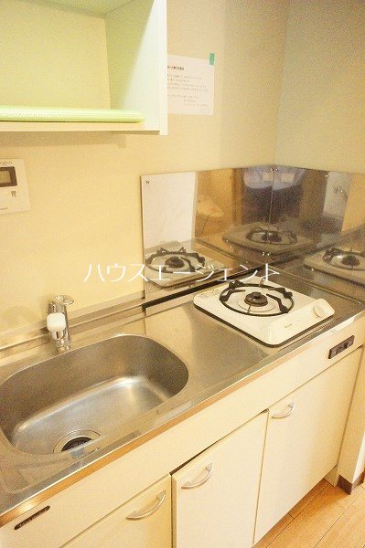 キッチン　１口ガスコンロ付きのキッチンです。