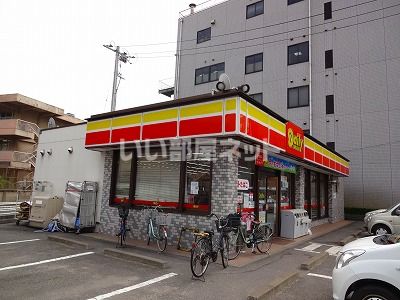 コンビニ　デイリーヤマザキ　福山野上町店（コンビニ）まで531m