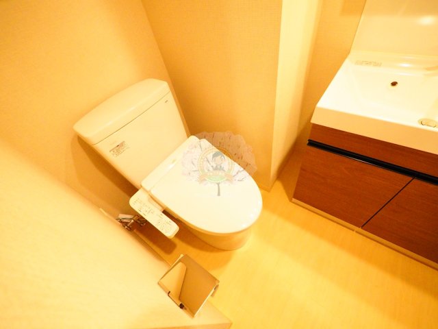 トイレ　反転タイプ