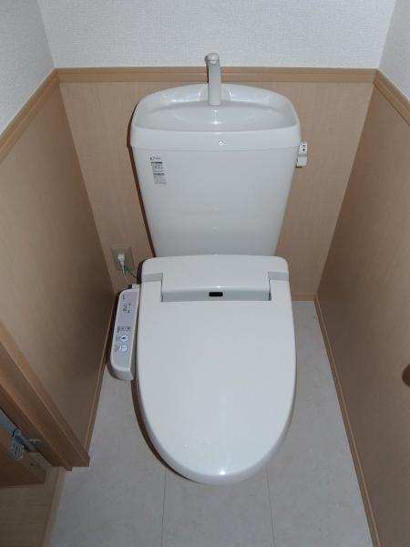 トイレ　トイレ