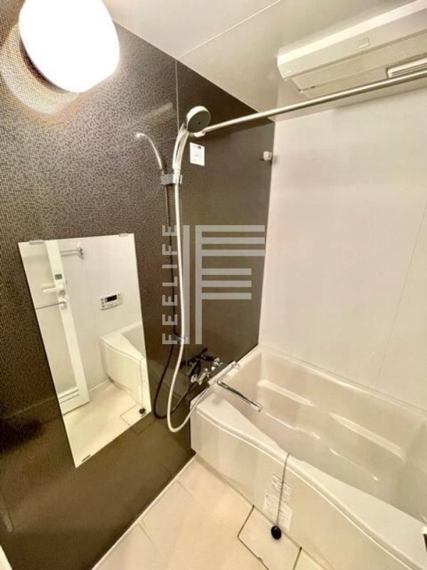 バス・シャワールーム　別部屋の写真です、ご参考までに。