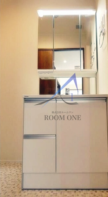 洗面設備　洗面台です。