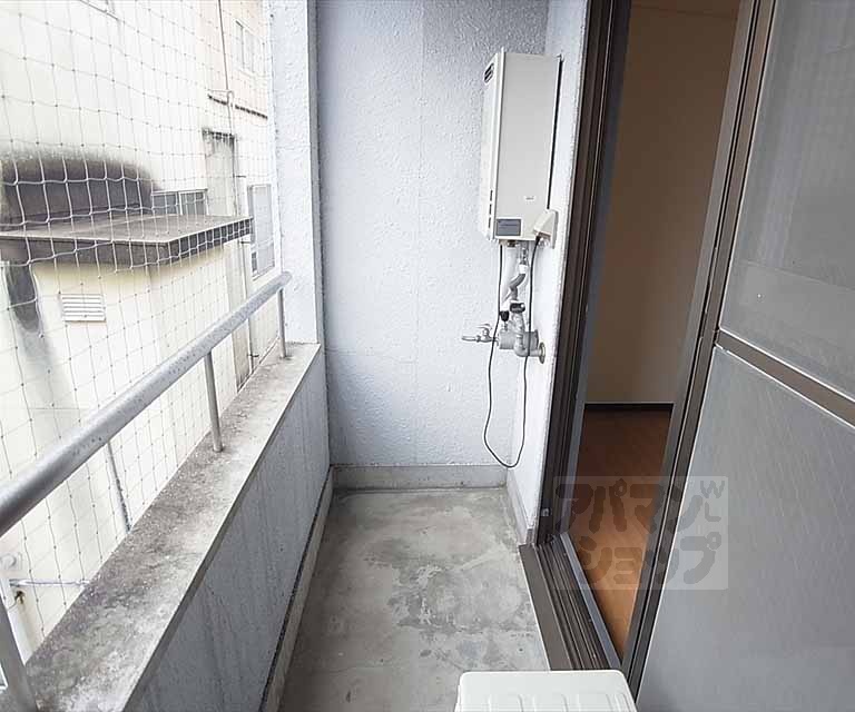 その他部屋・スペース　室外洗濯機置き場