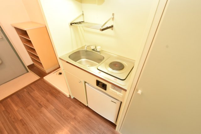 キッチン　壁付けキッチンでスペースを有効活用できます！