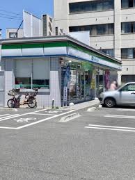 コンビニ　ファミリーマート岡山鹿田店（コンビニ）まで246m
