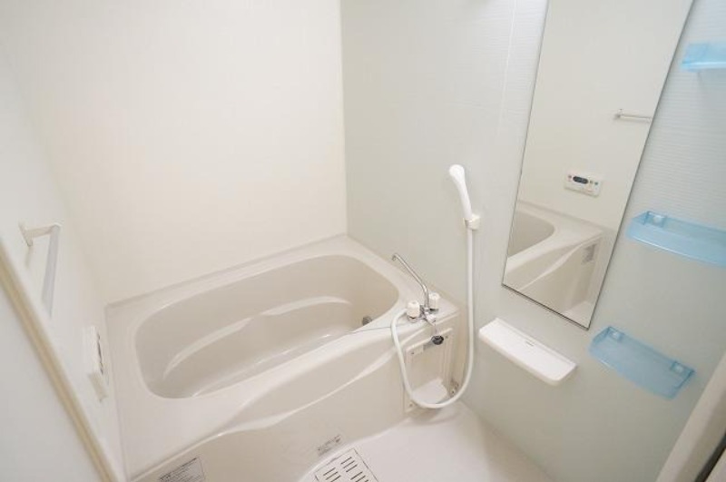 バス・シャワールーム　図面と現状に相違がある場合には現状を優先