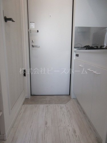 居室・リビング　※別号室参考写真