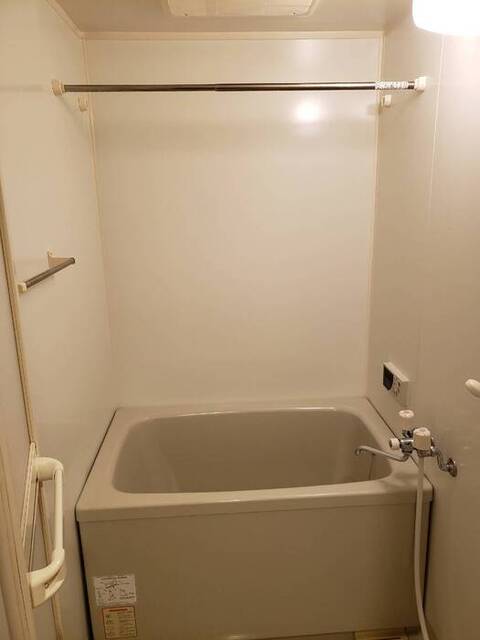 バス・シャワールーム　浴室