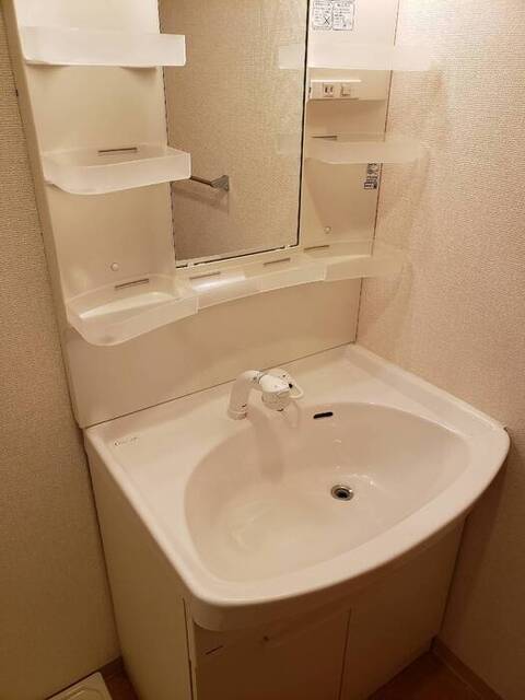 洗面設備　洗髪洗面化粧台