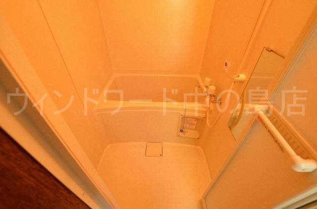 バス・シャワールーム　詳細は、ウィンドワード中の島店までご相談下さい。