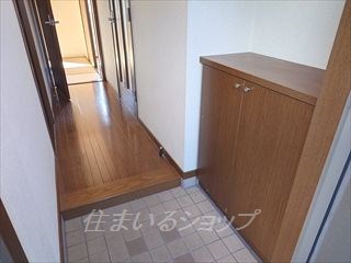 玄関　シューズボックス