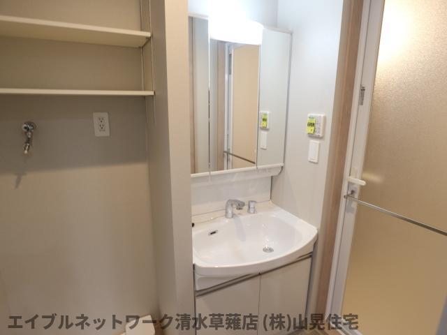 洗面設備　洗面所です