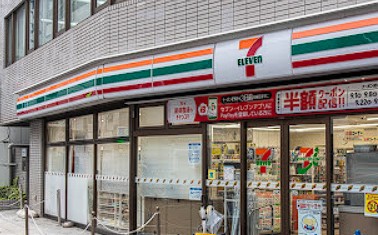 コンビニ　コンビニ（コンビニ）まで3596m