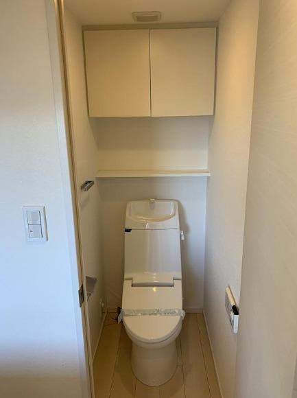 トイレ　トイレもきれいです