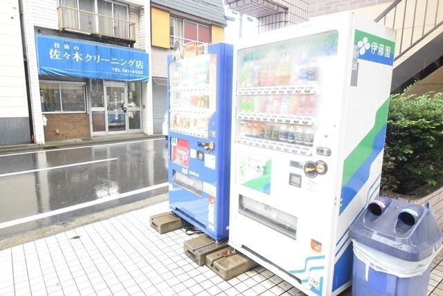 その他　★★敷地内自動販売機★★