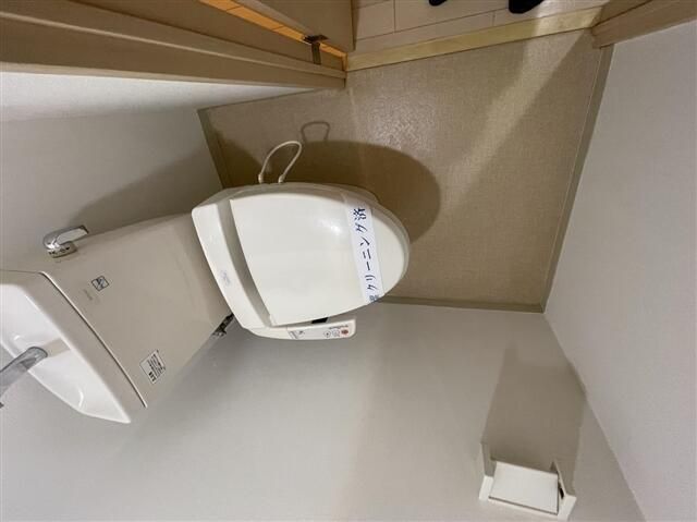 トイレ　★コンセント有、温水洗浄便座取り付け可能★
