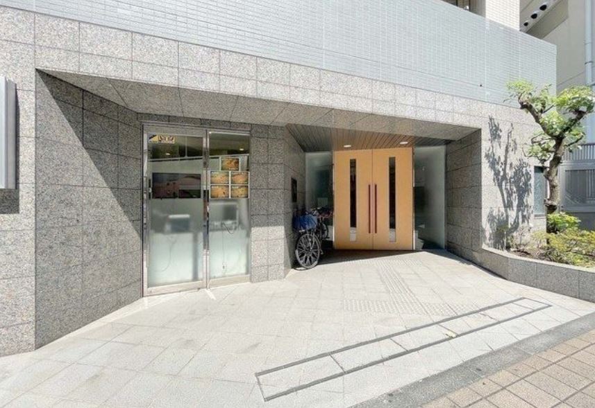 エントランス　★洗練されたデザインのエントランス★