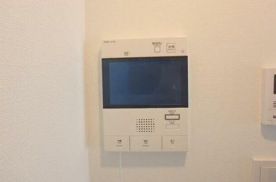 セキュリティ　☆モニター付きインターホン付き☆