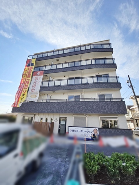 建物外観　「b’CASA西大泉」