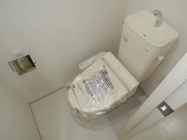 トイレ　ゆったりとした空間のトイレです