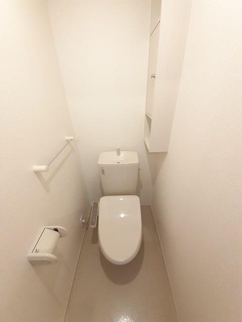 トイレ　温水洗浄暖房便座トイレ