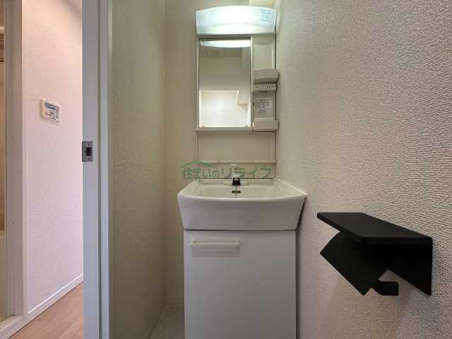 洗面設備　別部屋同タイプ部屋の参考写真となります。