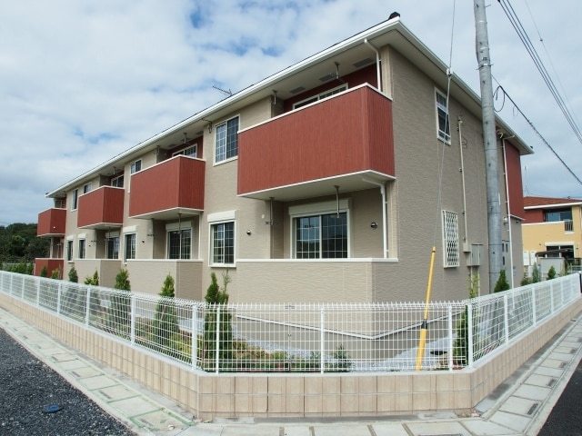 建物外観　2階建て