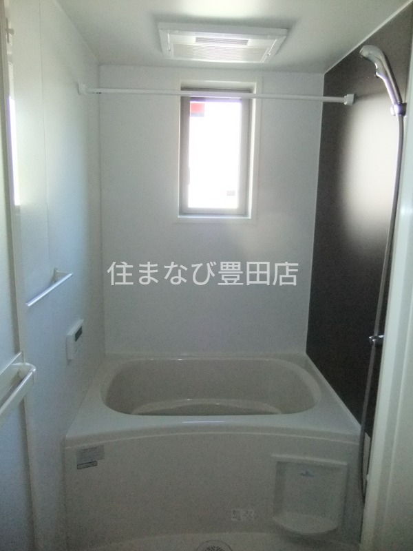 バス・シャワールーム　同型タイプ