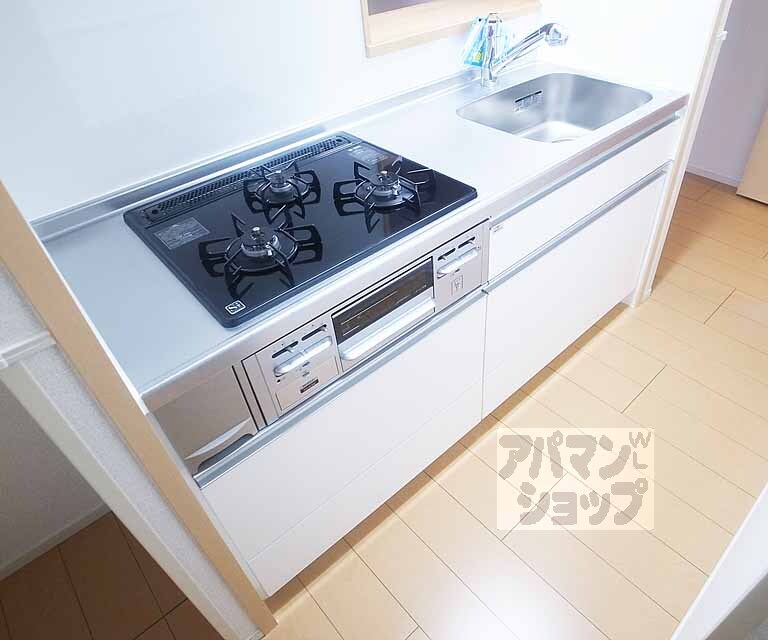 キッチン　通路も十分！