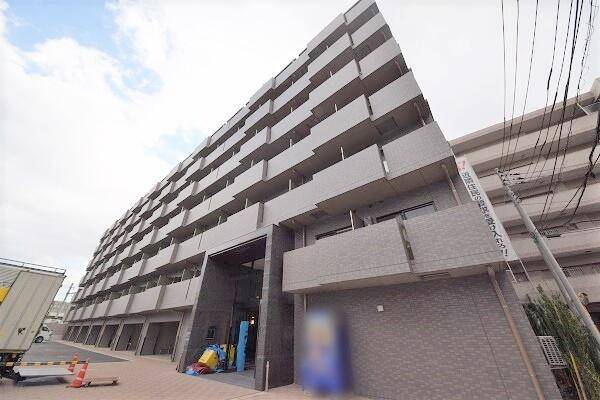 建物外観　オートロック付きです