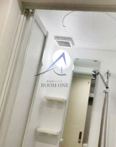 バス・シャワールーム　シャワールームです。
