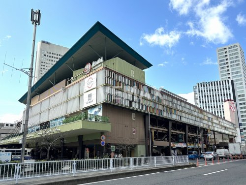 ショッピングセンター　アスナル金山（ショッピングセンター）まで468m