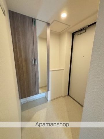 リブリ・三園の玄関写真