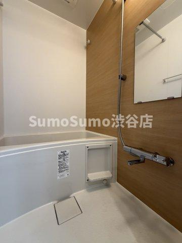 バス・シャワールーム　お風呂です