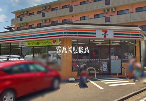コンビニ　セブン-イレブン 横浜十日市場東店（コンビニ）まで175m