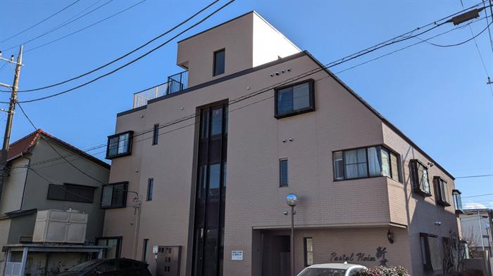 建物外観　2階のお部屋です
