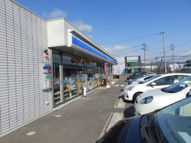 コンビニ　ローソン たつの土師二丁目店（コンビニ）まで438m