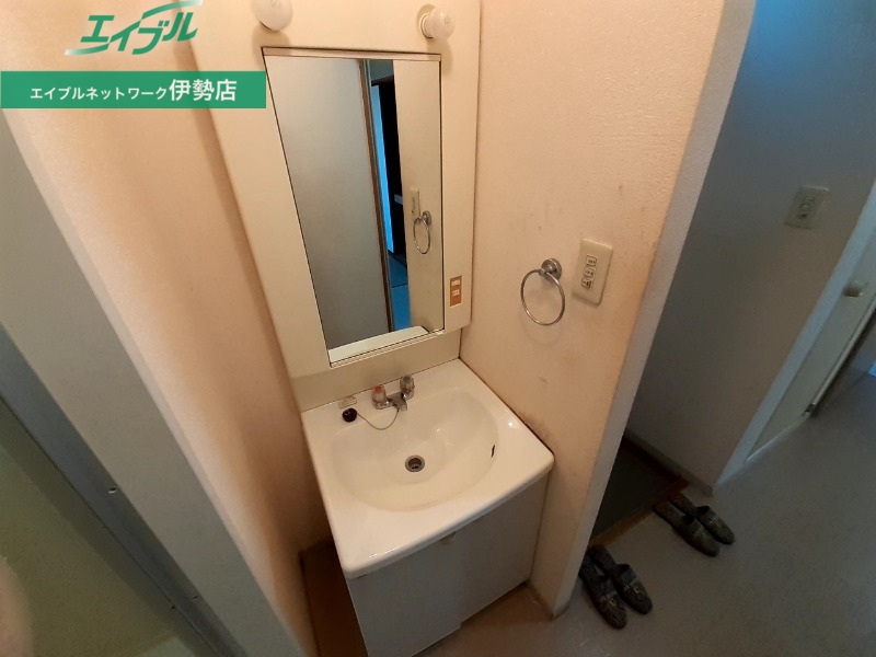 洗面設備　同物件別室画像