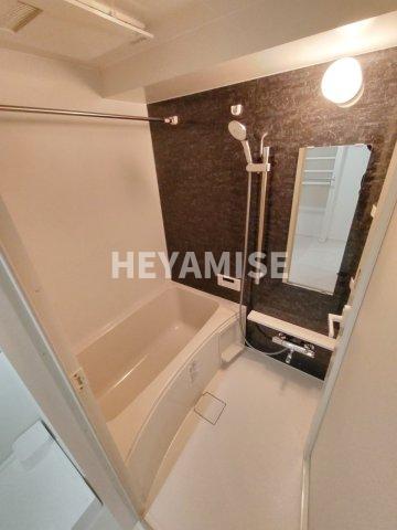 バス・シャワールーム　※同間取りの別の階のお部屋の画像です※