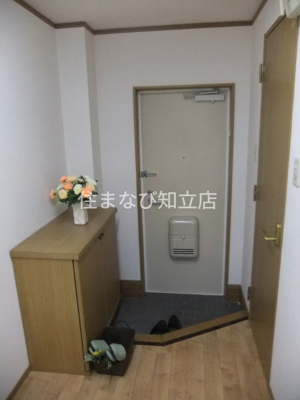 玄関　同型タイプ