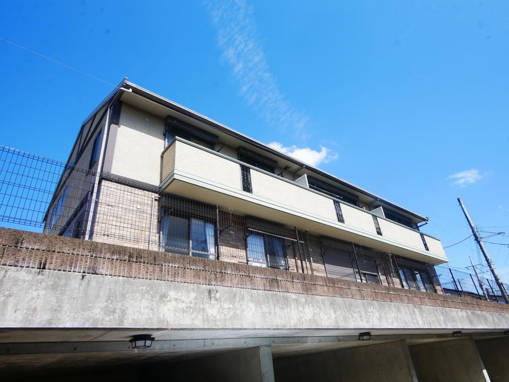 小田急線 生田駅 徒歩20分 築24年