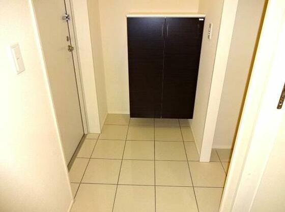 玄関　別部屋参考写真