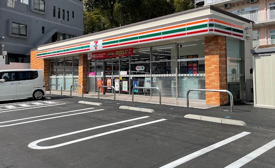 コンビニ　セブンイレブン 横浜東戸塚川上町店（コンビニ）まで1320m