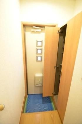 玄関　落ち着いた玄関！