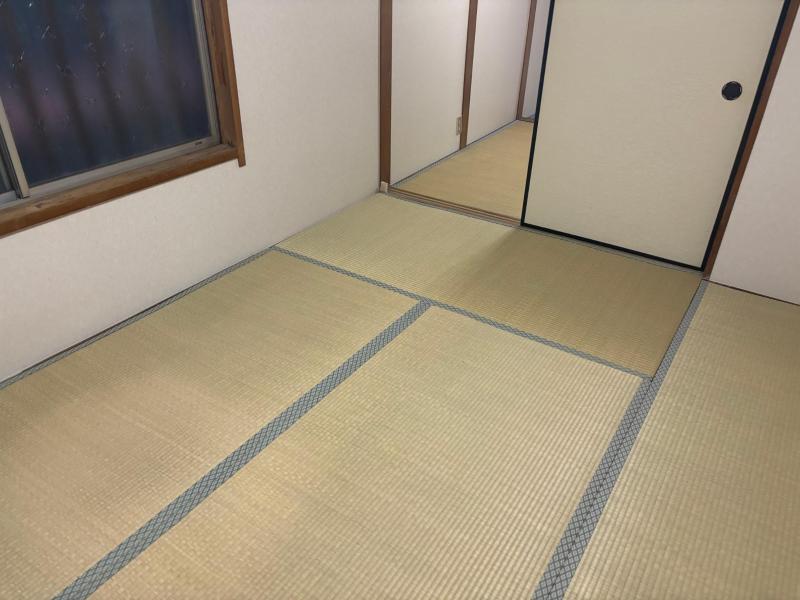レトロテラス蒲生の居間写真