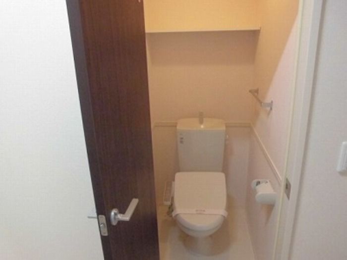メゾングランツのトイレ写真