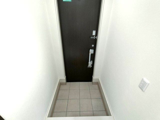 近鉄南大阪線 古市駅 徒歩15分 2階建 築2年の玄関写真